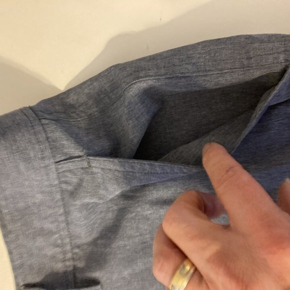 32 Degrees Cool Men's Performance Grey Shorts Size 40 - Picture 3 of 12